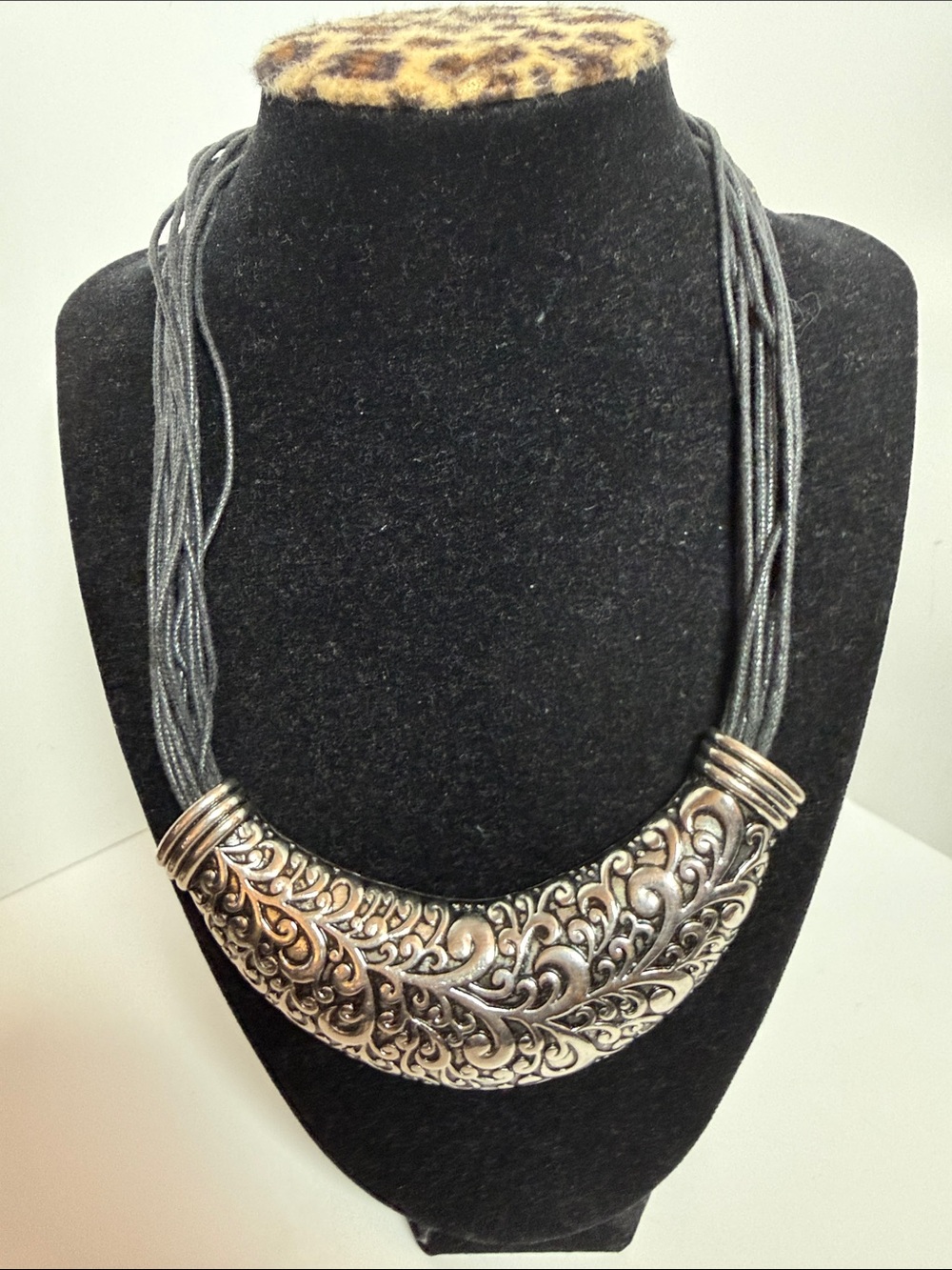 Vintage Statement Black and Silver Filigree Bib Necklace